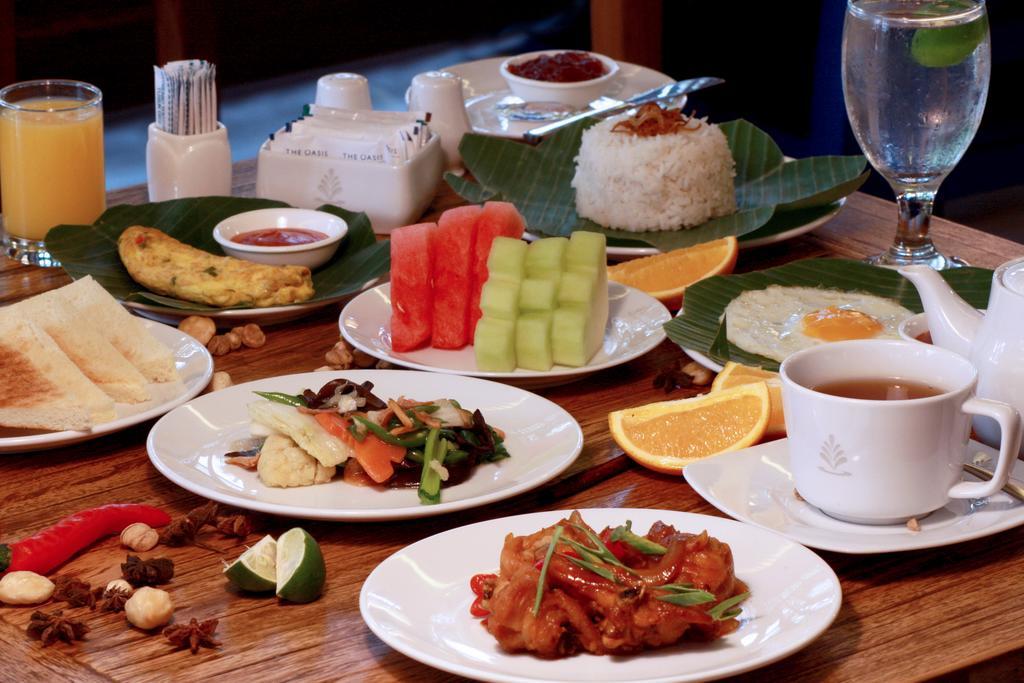 Rhadana Hotel Kuta Lombok Buitenkant foto