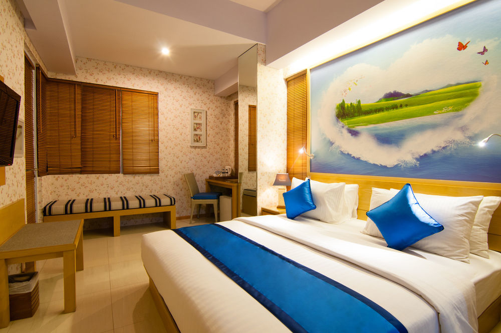 Rhadana Hotel Kuta Lombok Buitenkant foto